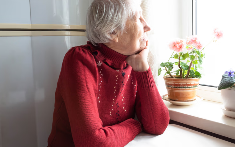 Tego ludzie najbardziej żałują na starość. Powtarzają się cztery życiowe błędy