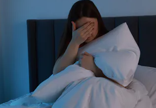 Cichy wróg pamięci – niedosłuch jako czynnik ryzyka demencji