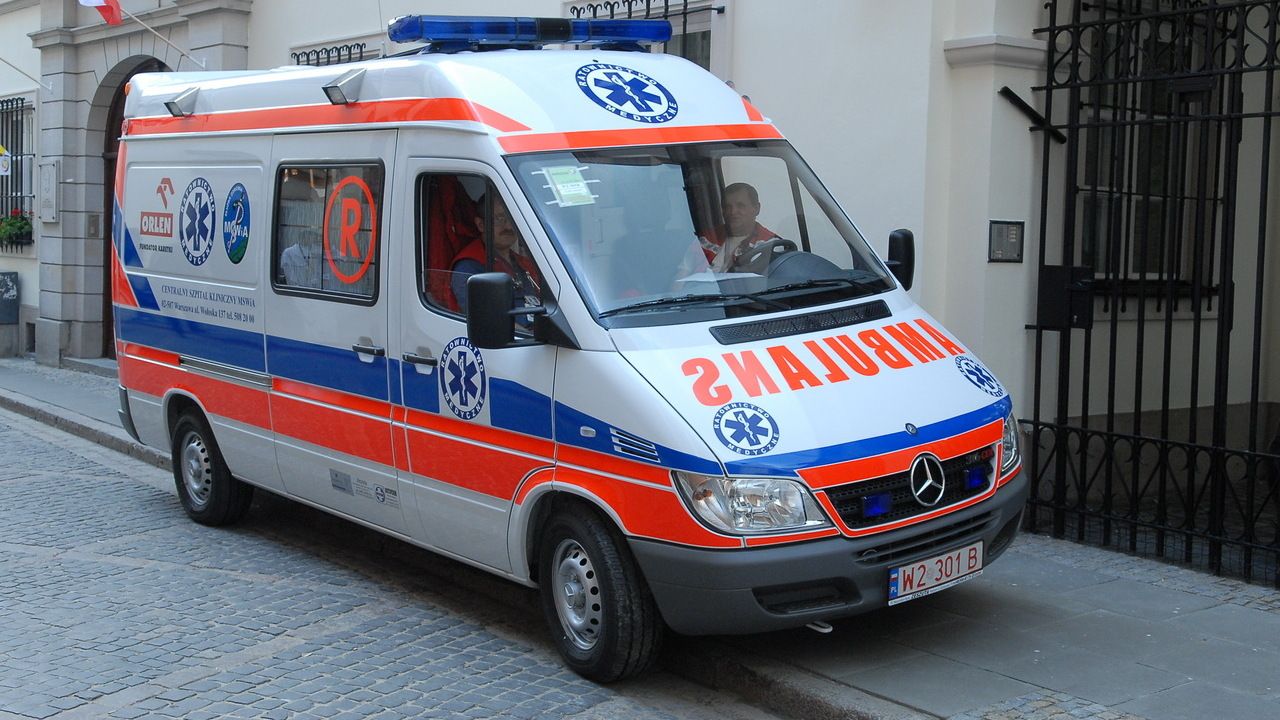 Choruje już 3,6 mln Polaków. Te objawy wymagają natychmiastowej reakcji