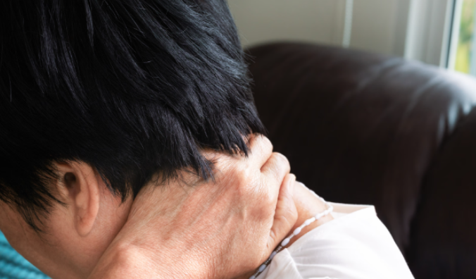 Mikro-udar trwa chwilę… ale pozostawia trwały ślad. Jak go rozpoznać?