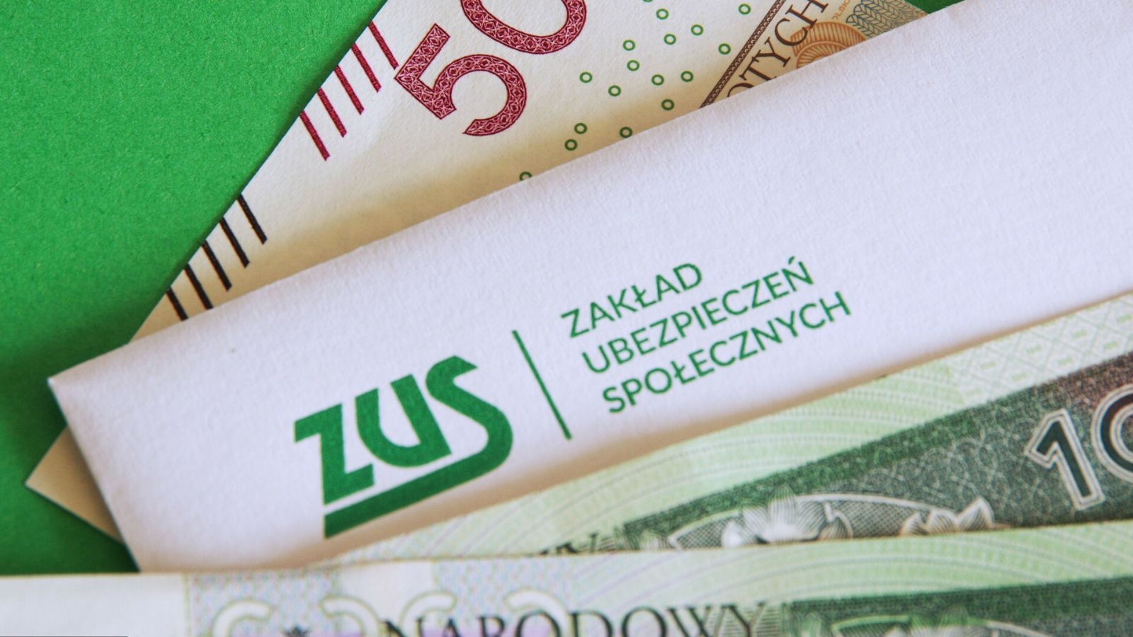 ZUS wypłaca dodatkowe 366,68 zł do emerytury na podstawie zaświadczenia o stanie zdrowia