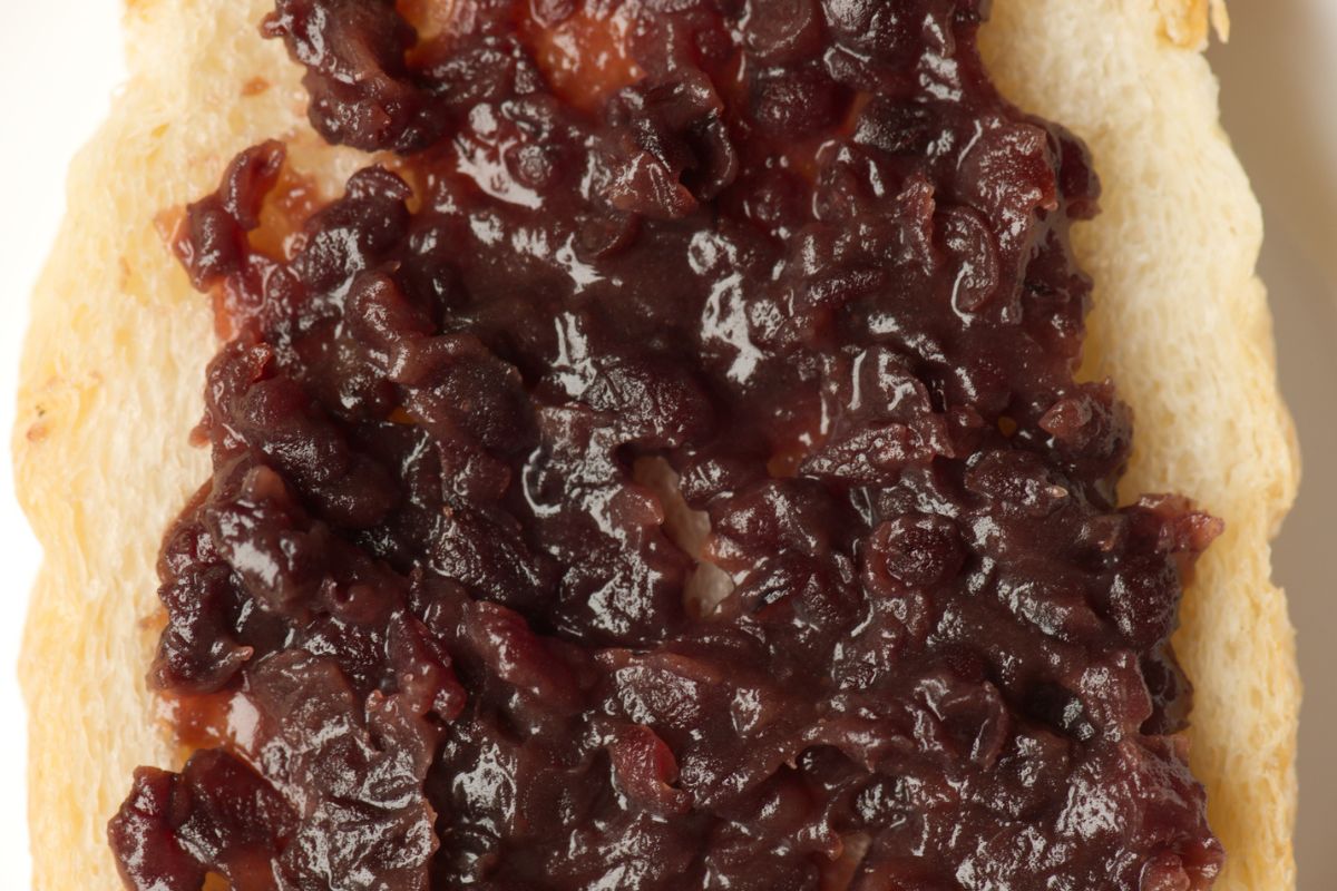Zamiast masła na chleb: pasty z soczewicy, jajek i twarogu obniżają cholesterol LDL