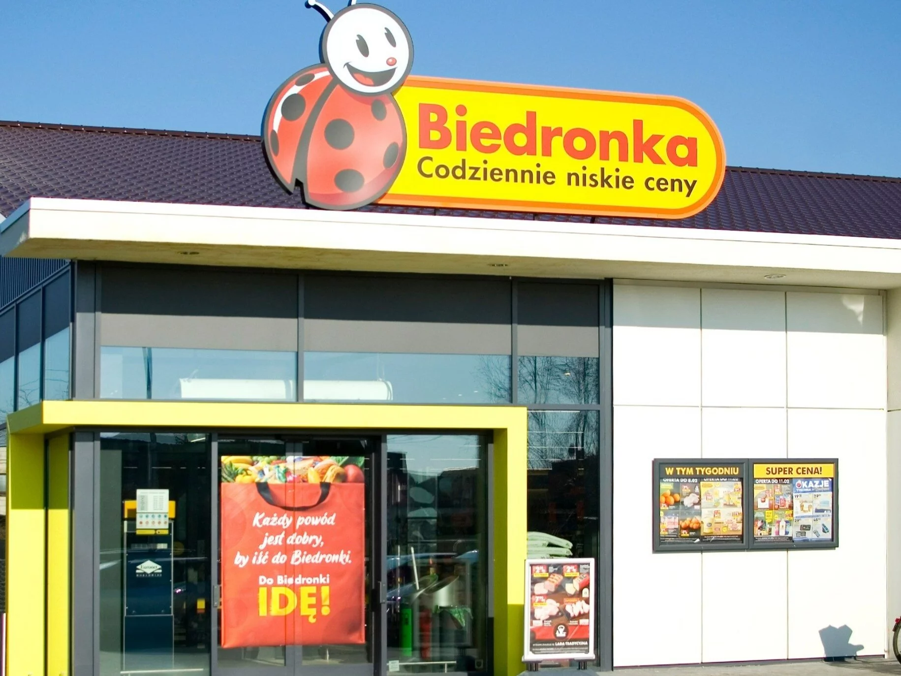 Dietetyczka kliniczna wskazuje trzy produkty z Biedronki, które tylko udają zdrowe
